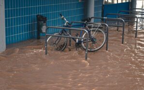 Unprecedented Rains Cause Massive Floods and Chaos in Dubai