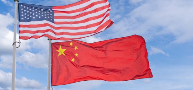 USA & China flag