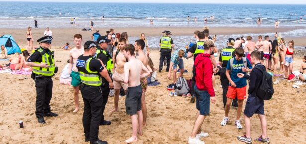 Granada Beach Turns Into Real-Life Thriller as Migrants Swim Ashore