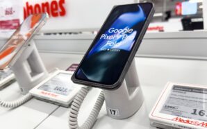 Pixel 10 Pro Fold Launches as Google’s Boldest Bet Before…