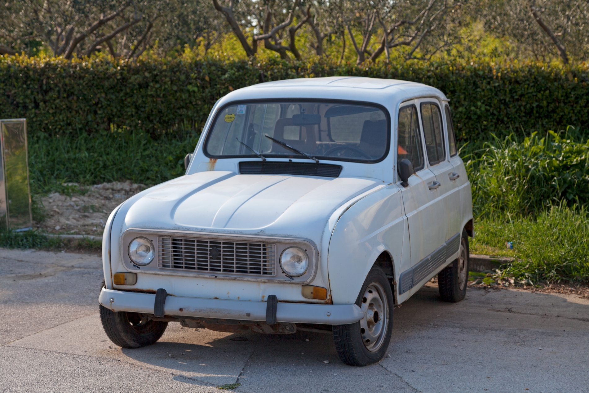Renault 4, Renault