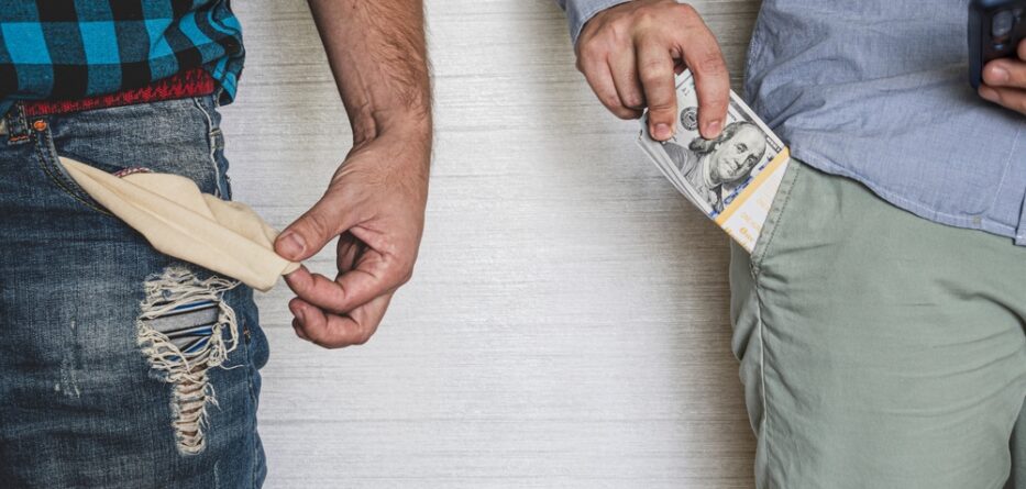 High Earners Keep Buying But the Rest Are Budgeting Hard