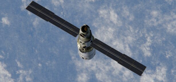 Cargo spacecraft