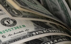 Geopolitical Safe-Haven Buying Drives the U.S. Dollar Higher