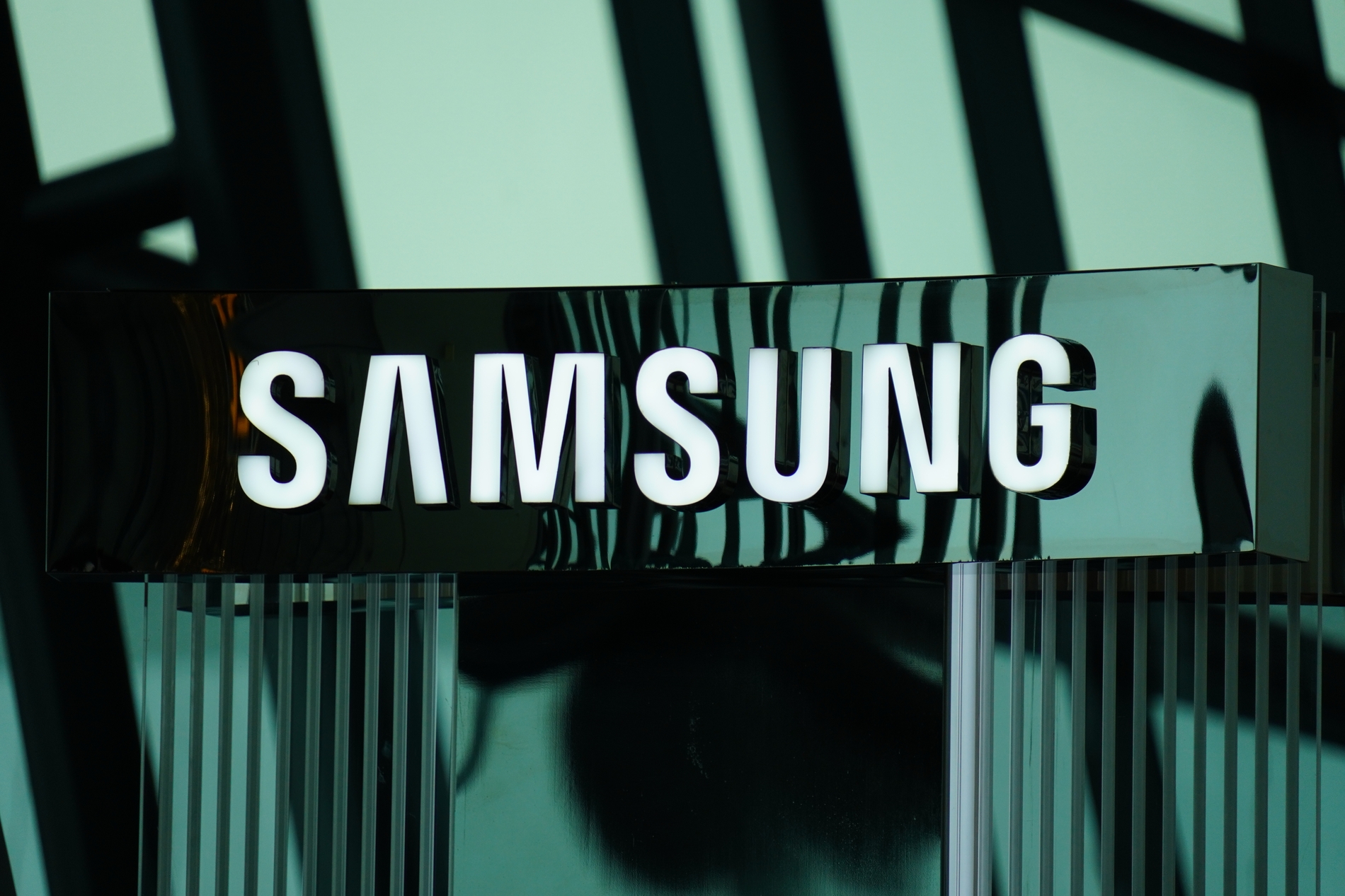 Samsung